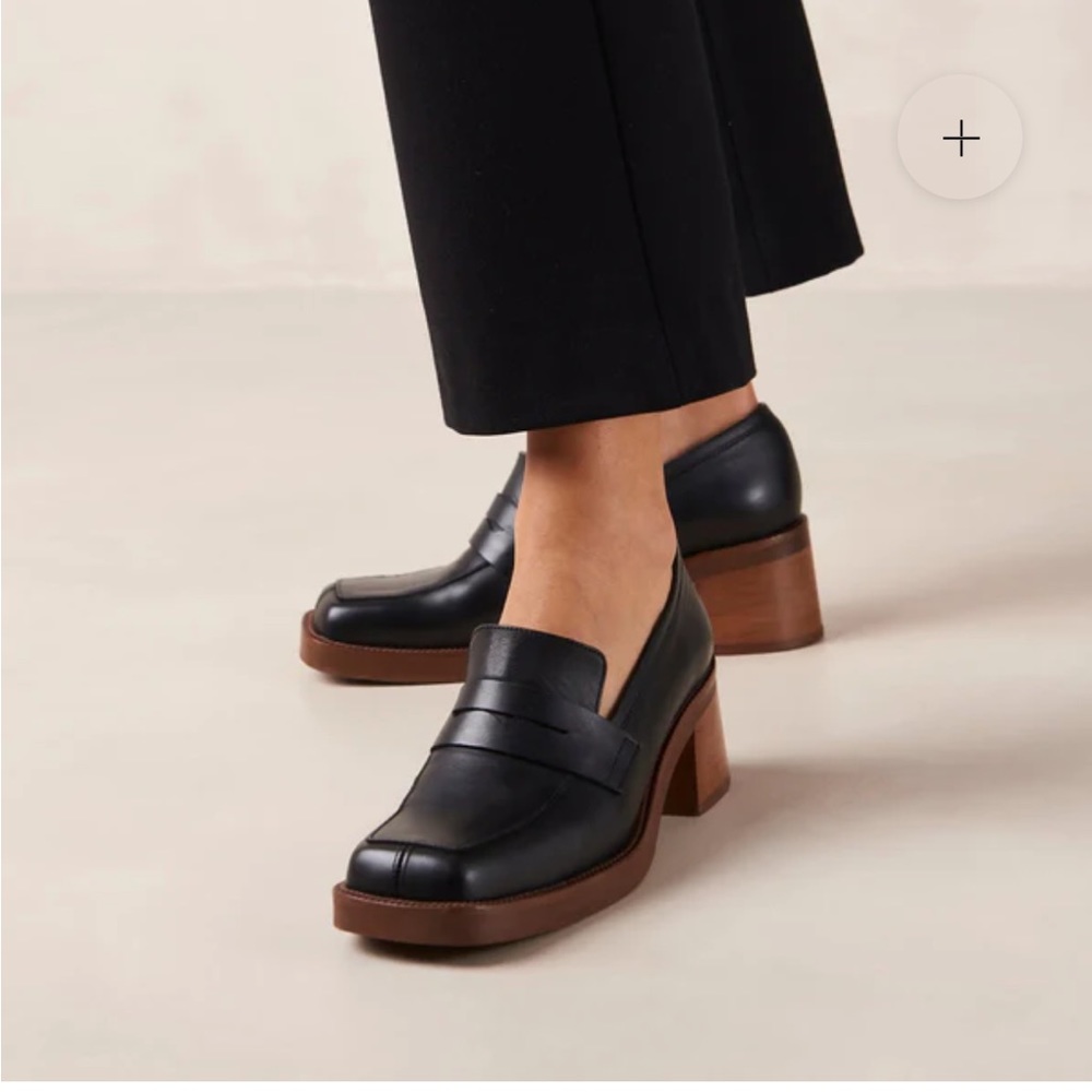Alohas Roxanne loafers size 39